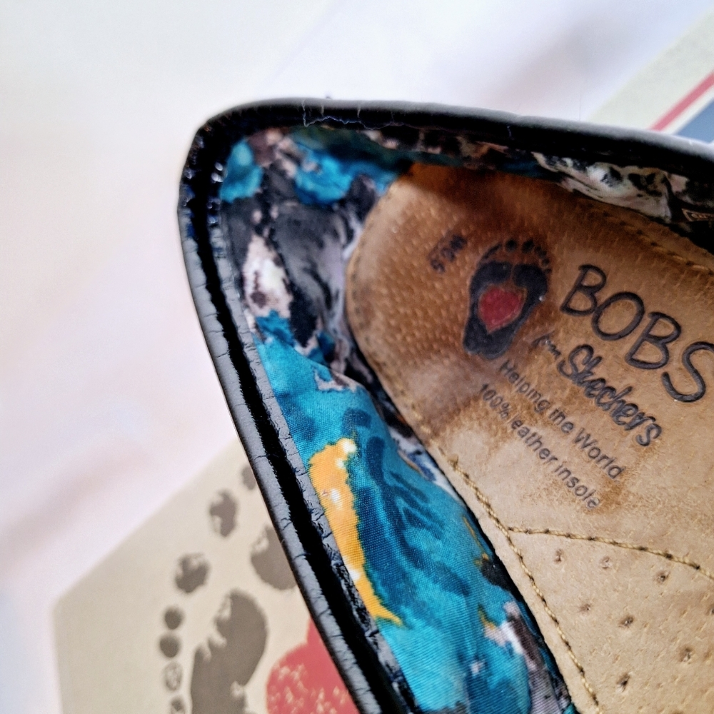 Bob by Skechers "Bob in Bling" Two pairs of sequence flats size 6 1/2. (Con202). - Picture 7 of 14